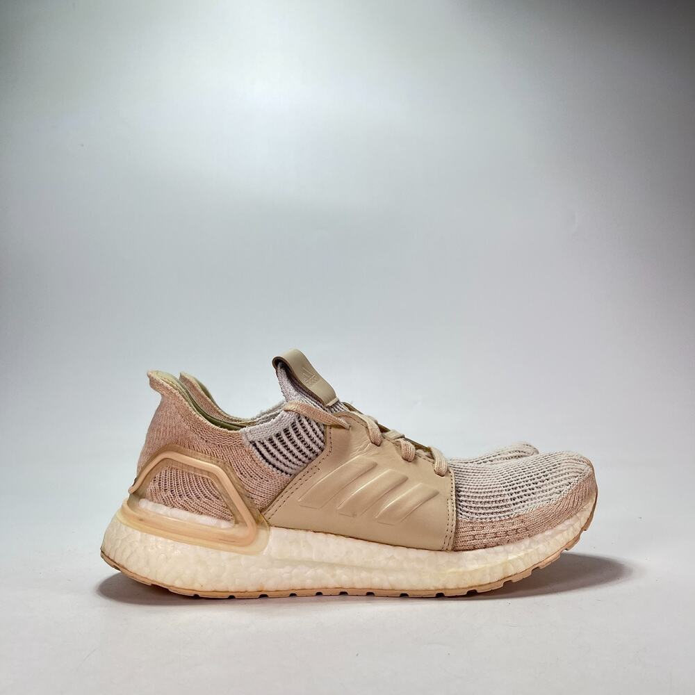 adidas UltraBoost 19 Pale Nude Athletic Running Shoes G27492 Women's Size 8.5